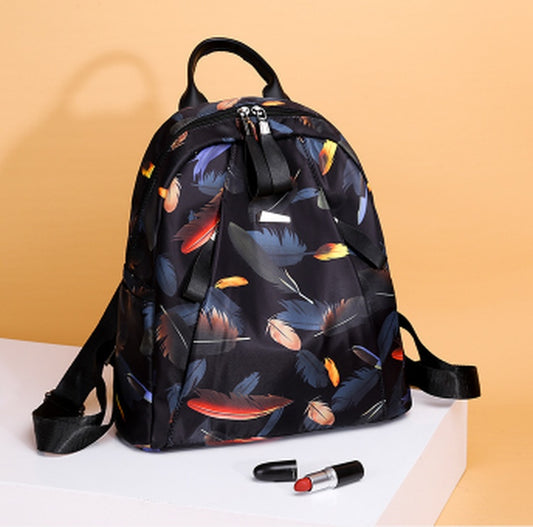 š„Vendita limitataļøāš„Nova ženska moda lepa vodoodporna proti kraji nahrbtnik